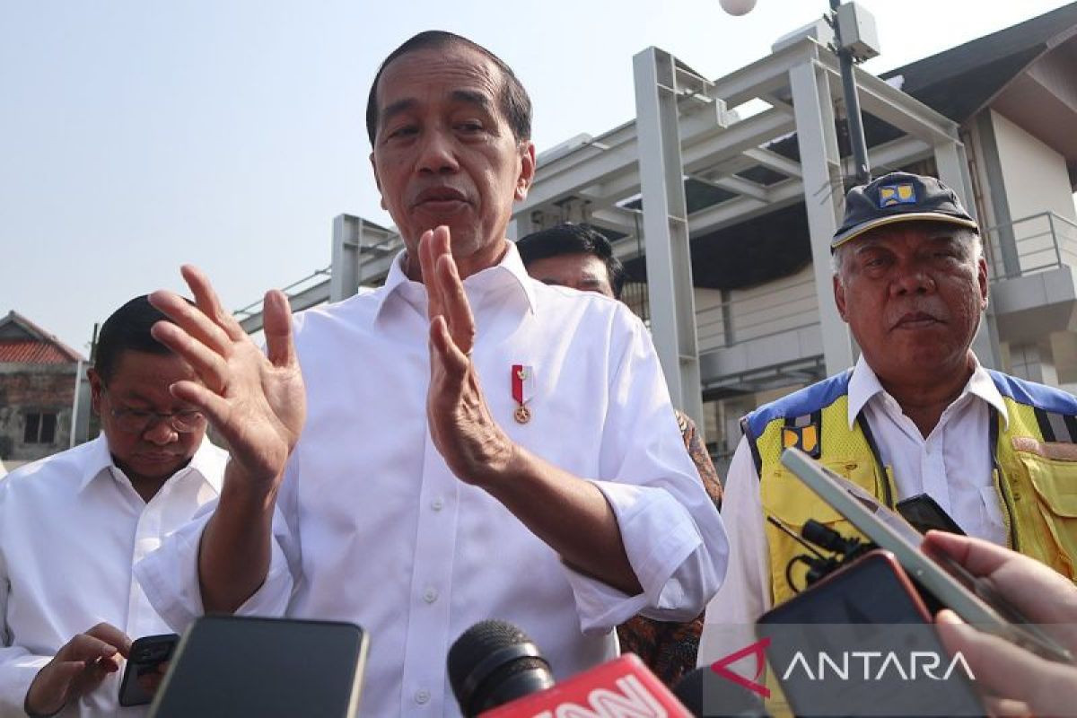 Presiden Jokowi akan evaluasi penempatan perwira TNI di jabatan sipil