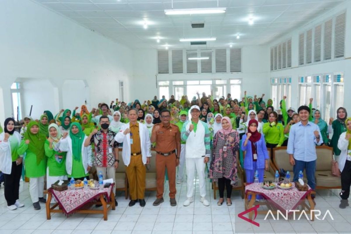 Perwatusi Sukabumi gelar seminar pentingnya pencegahan osteoporosis