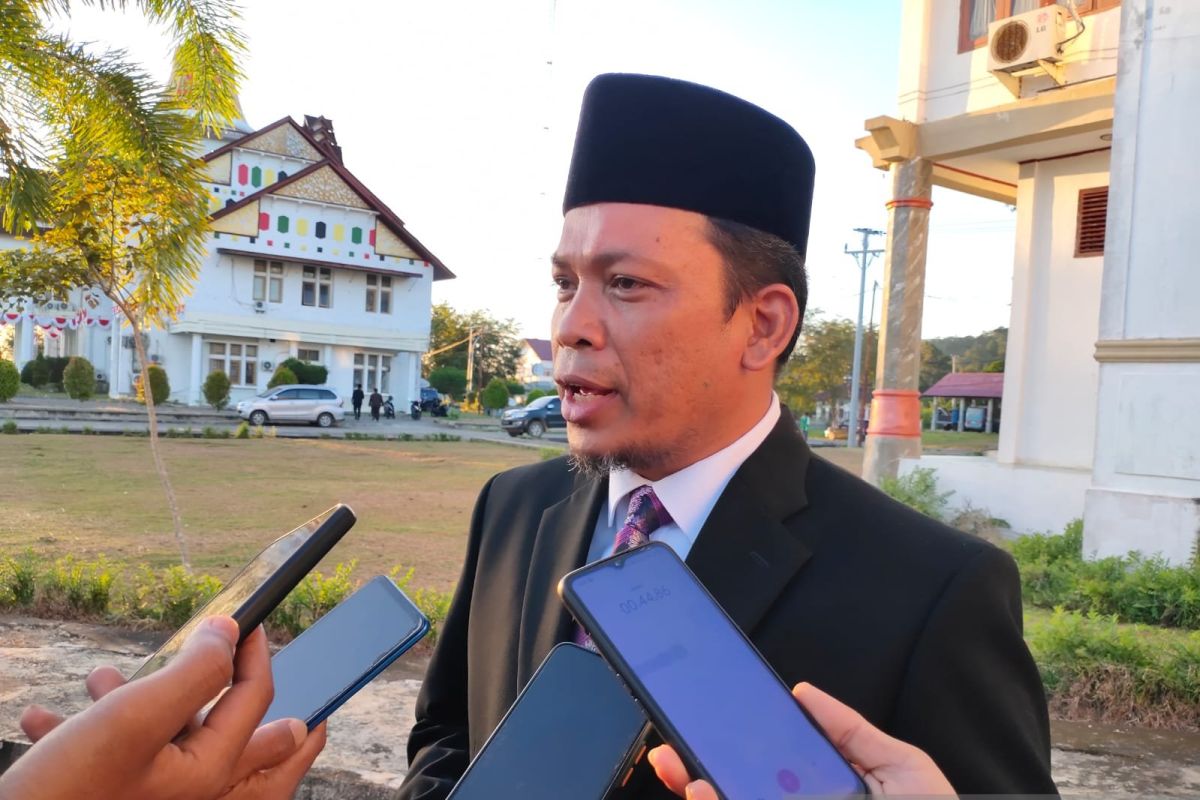 Pj Bupati Aceh Jaya larang keuchik studi banding keluar daerah