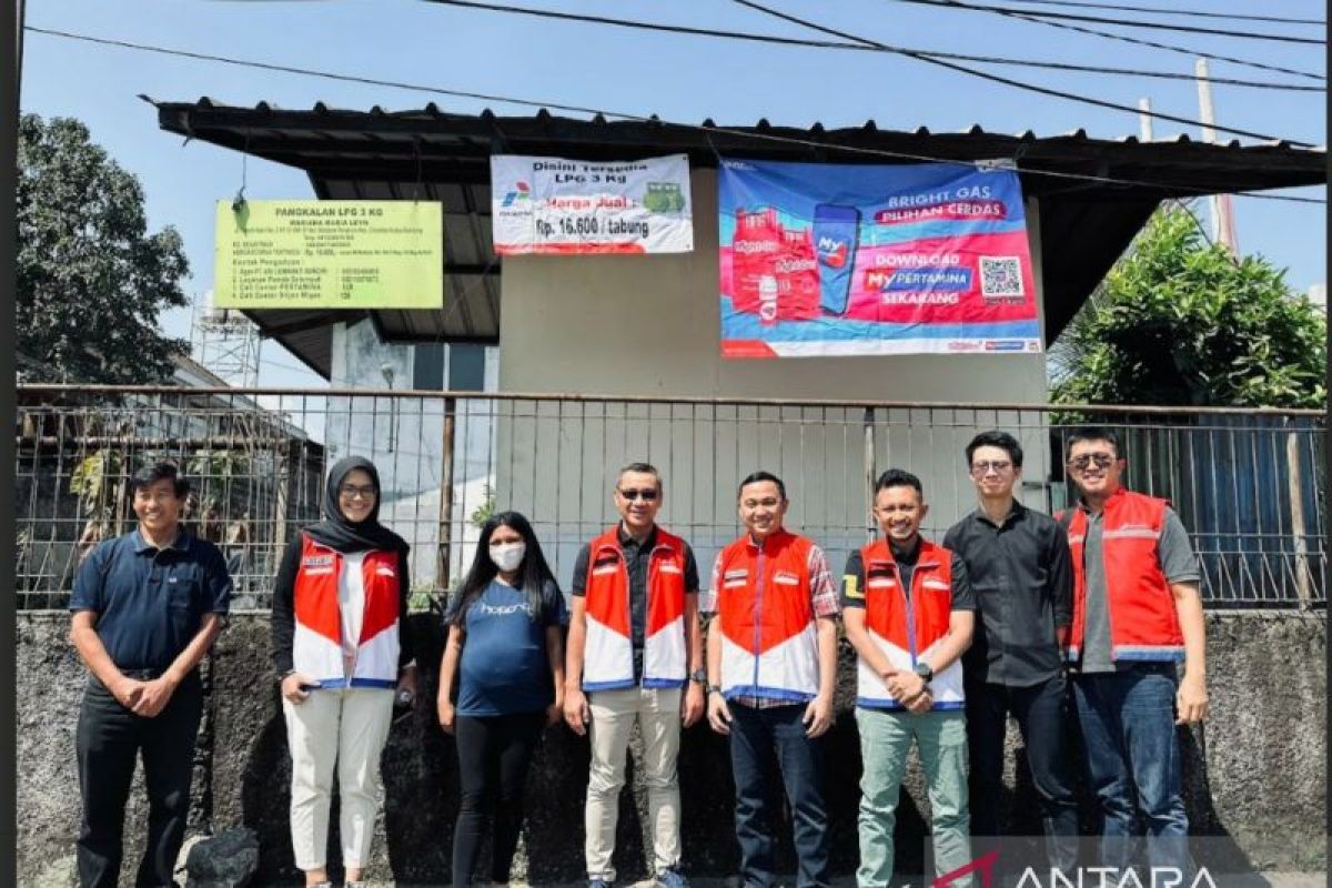 Sidak Penyaluran LPG, Direksi Pertamina Patra Niaga Pastikan Stok Aman di Bandung