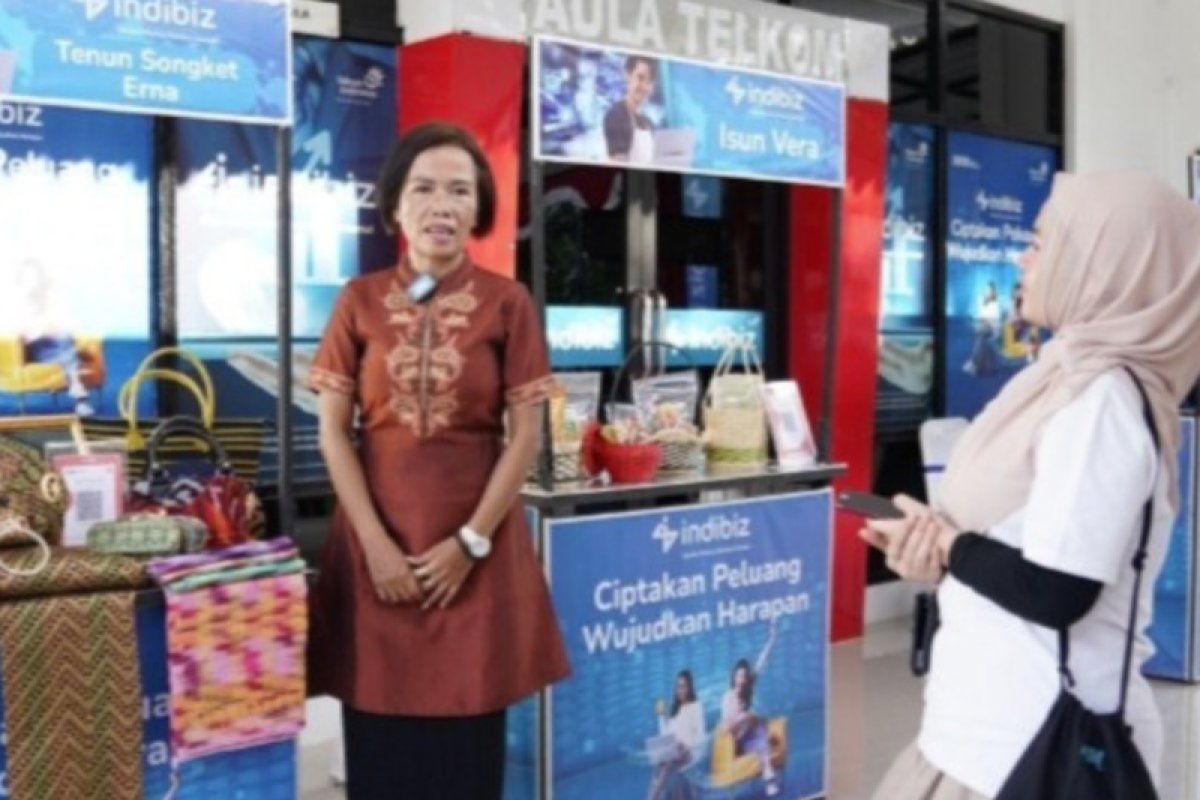 Indibiz Telkom Indonesia beri pelatihan digitalisasi bisnis UKM Pontianak