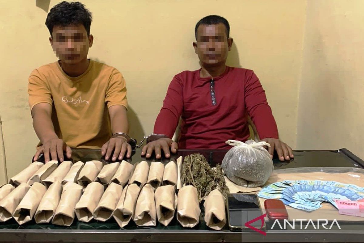 Polres Aceh Barat sita 23 paket ganja dari dua pengedar narkotika