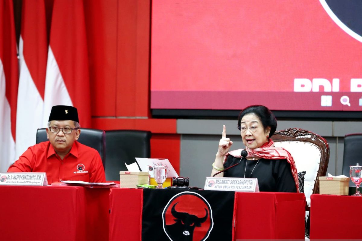 Megawati perintahkan kader PDIP turun ke akar rumput
