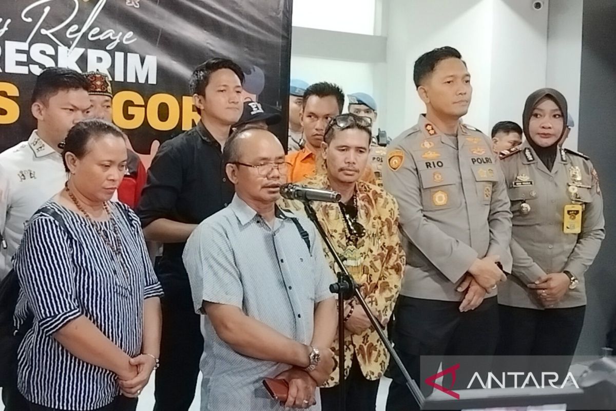 Keluarga Bripda IDF minta tersangka penembakan ditunjukkan ke publik