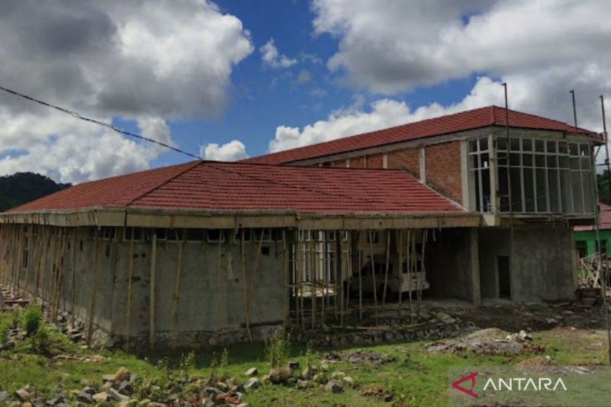 Polres Sumbawa menetapkan enam tersangka kasus pembangunan puskesmas