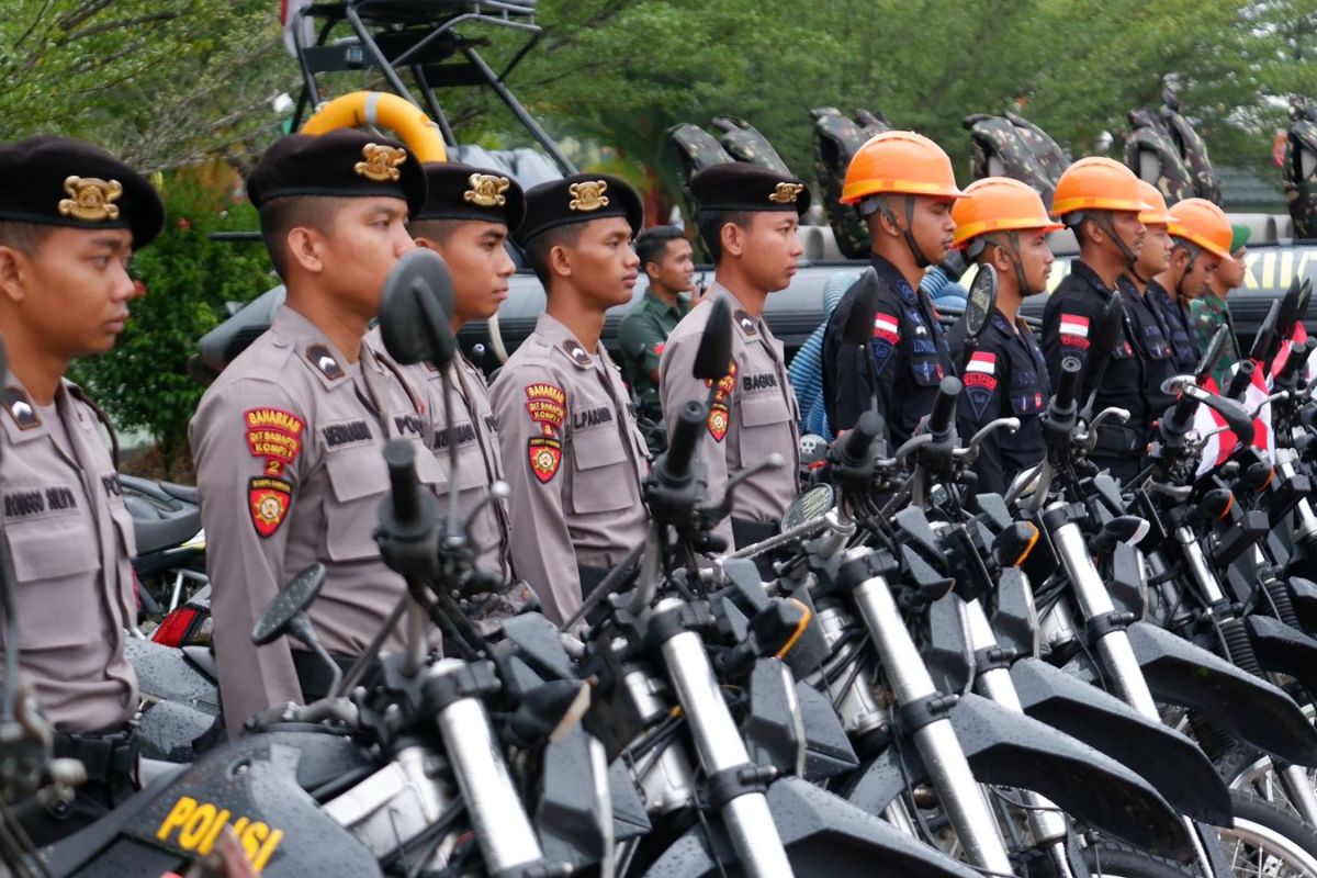 Personel TNI - Polri di Kalbar disiagakan tangani karhutla