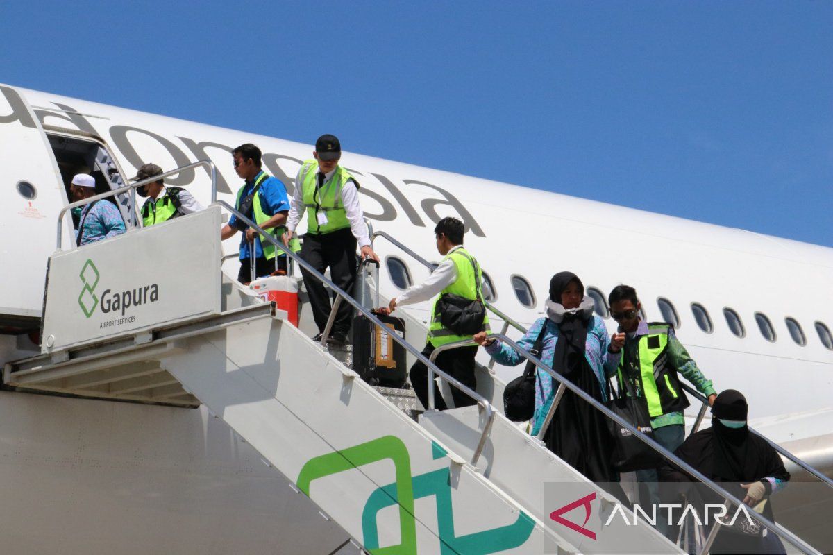 Kloter terakhir jamaah haji Embarkasi Banjarmasin tiba di Tanah Air