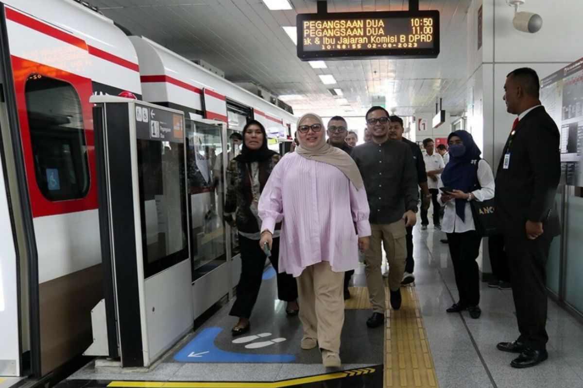 Legislator ingatkan pembangunan LRT Fase 1B antisipasi pengadaan lahan