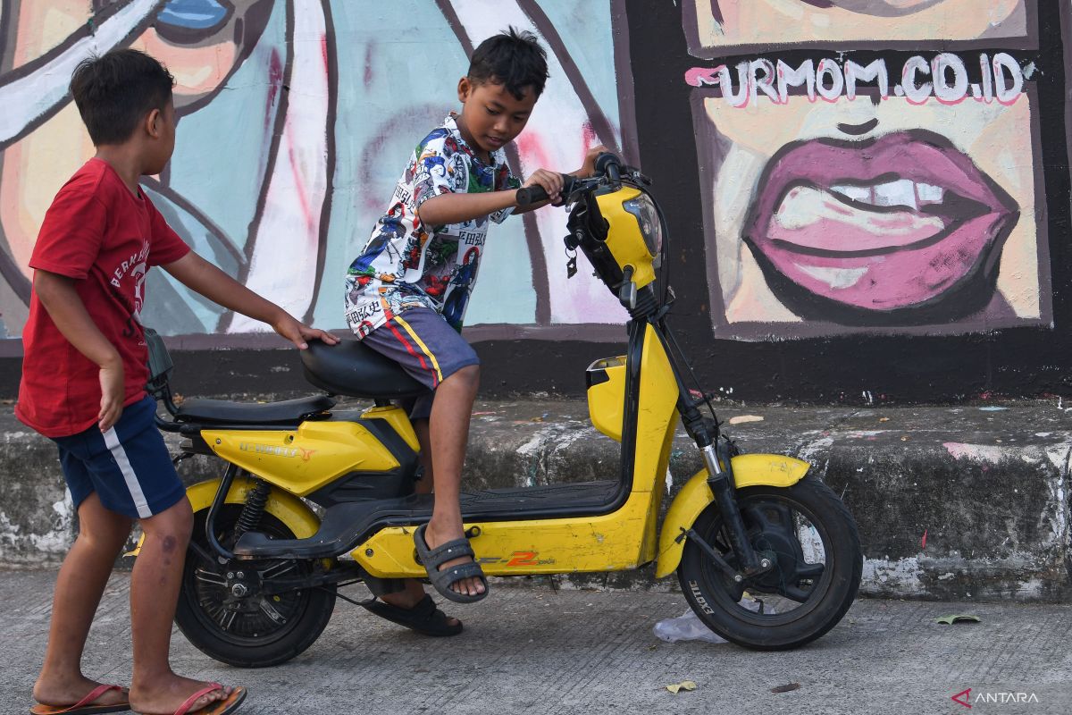 Polisi larang sepeda listrik melintas di jalan raya