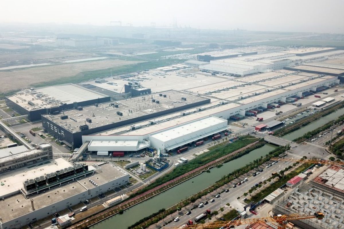 Gigafactory Tesla di Shanghai catat pertumbuhan signifikan Juli 2023