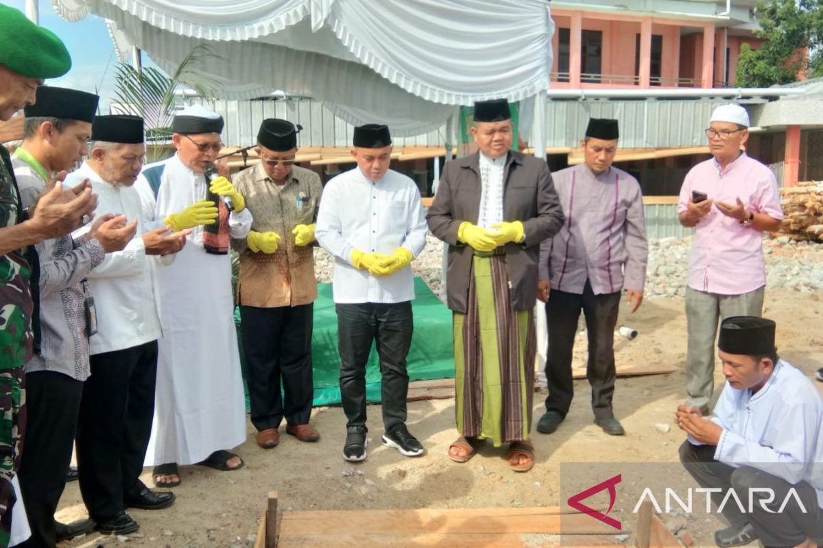 Wali Kota Pangkalpinang dukung pembangunan Masjid H Bakri, akui ada ikatan historis