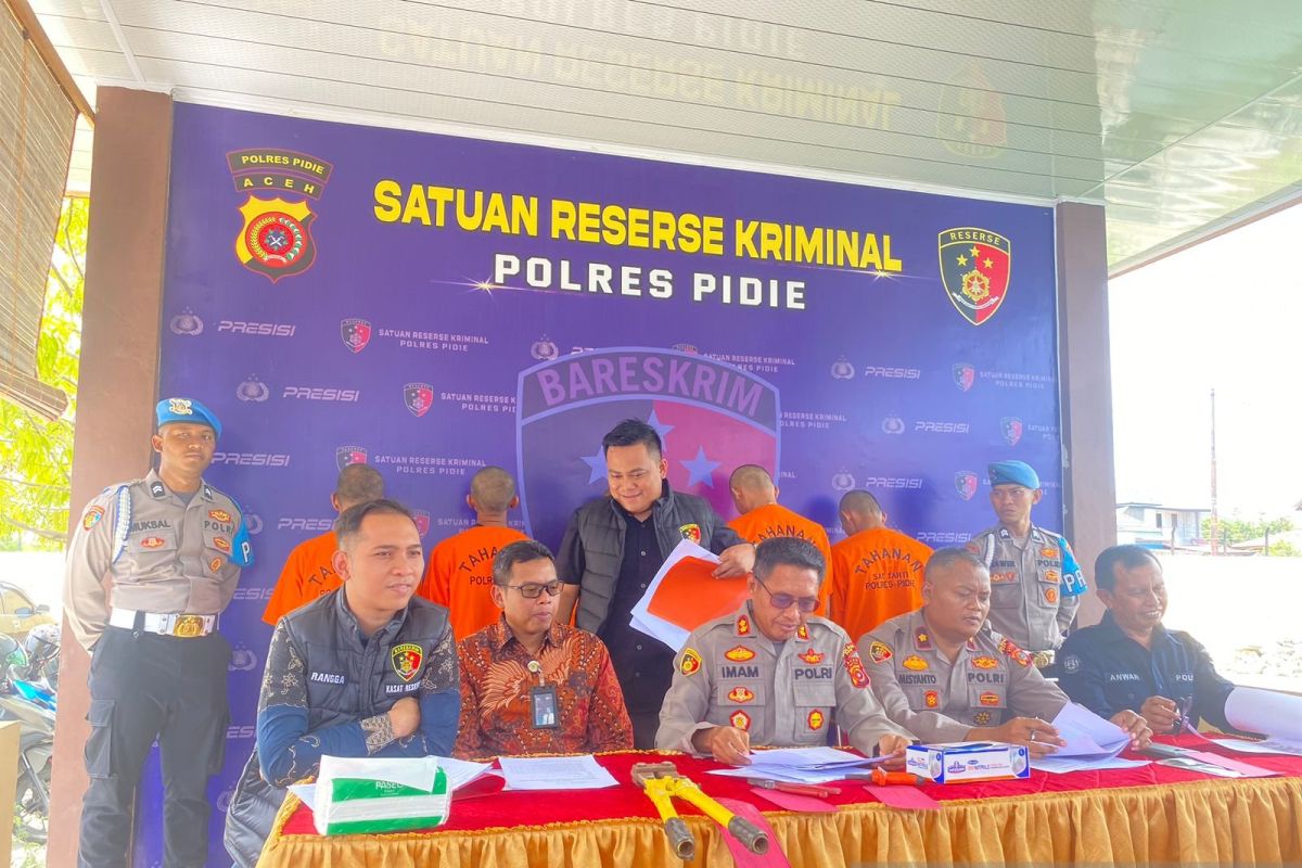 Polisi tangkap lima pencuri kabel PLN di Pidie, dijual untuk beli sabu-sabu