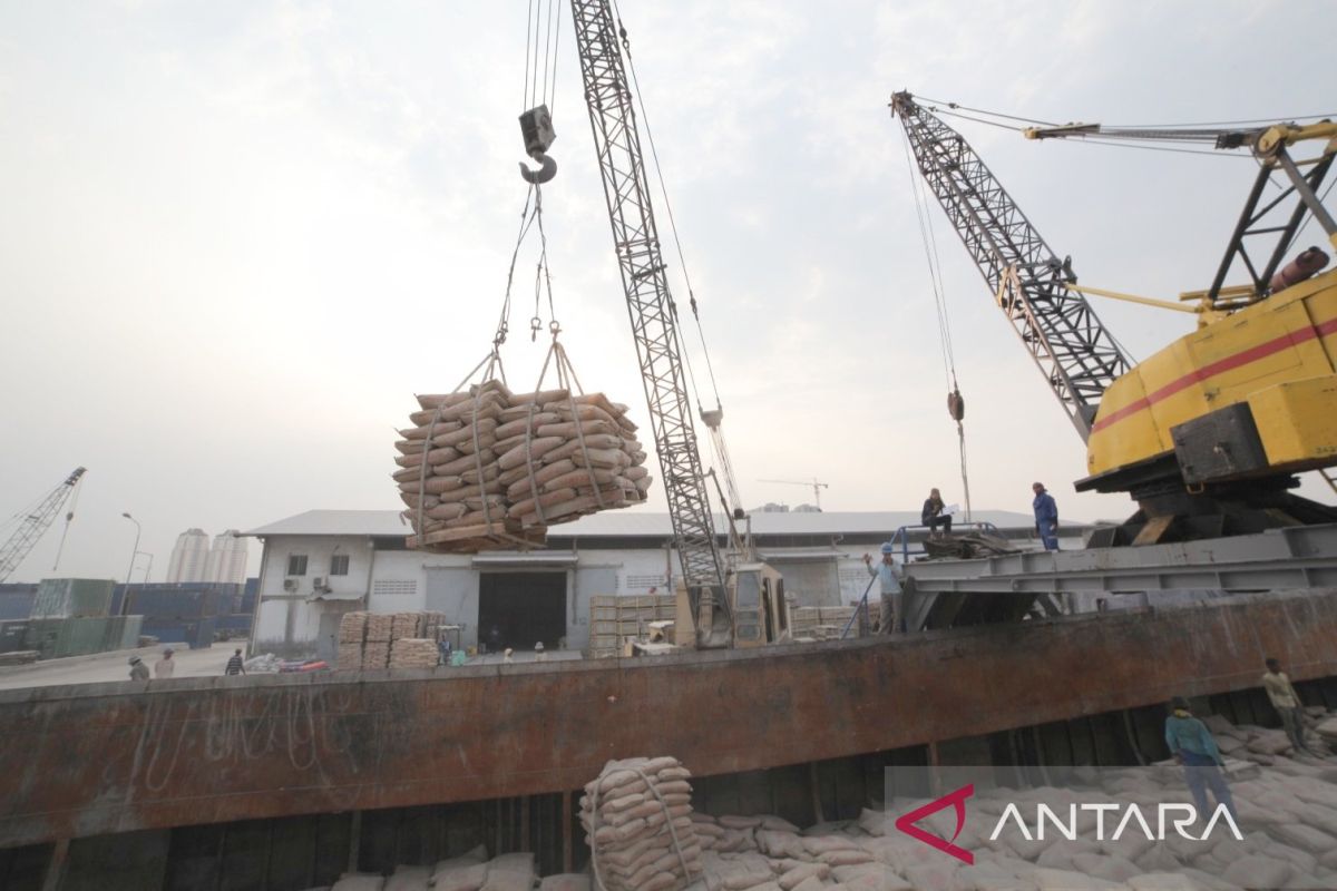 Indocement bukukan penjualan semen dan klinker 8,3 juta ton di semester I 2023