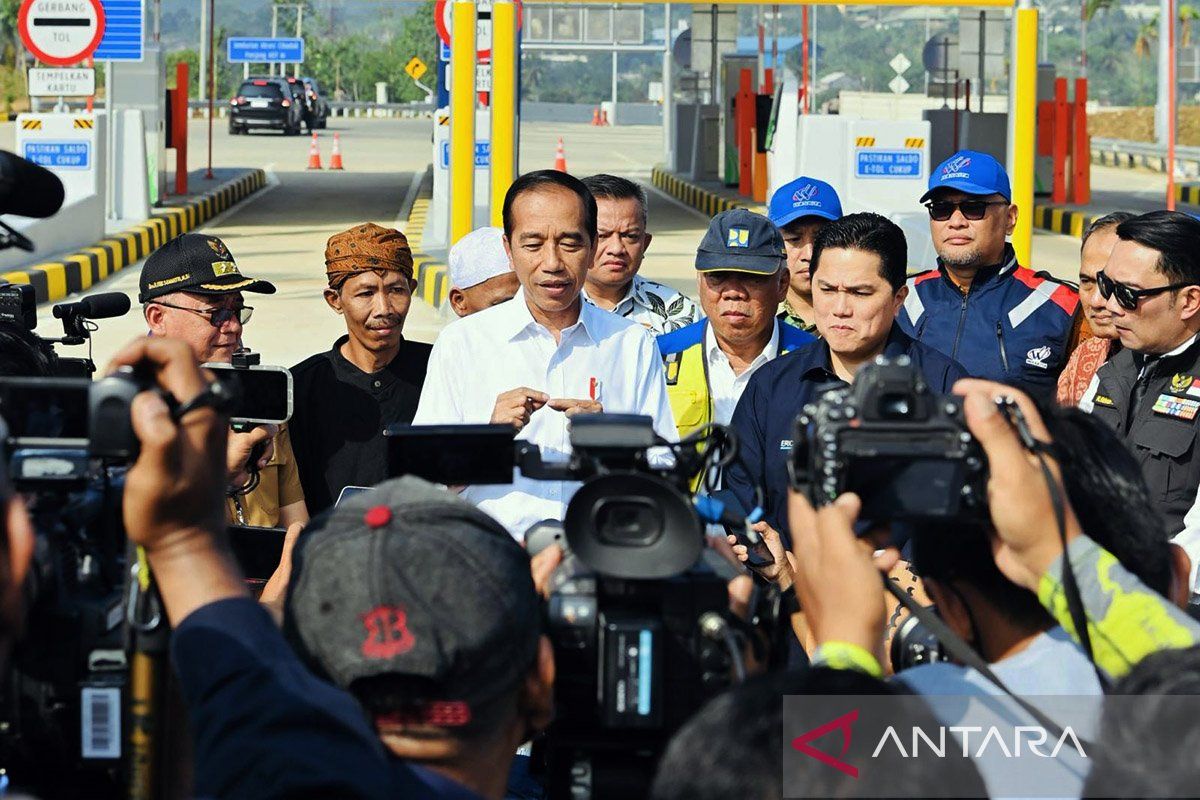 Jokowi terbitkan Perpres akhiri penanganan COVID-19 dan tugas KPCPEN