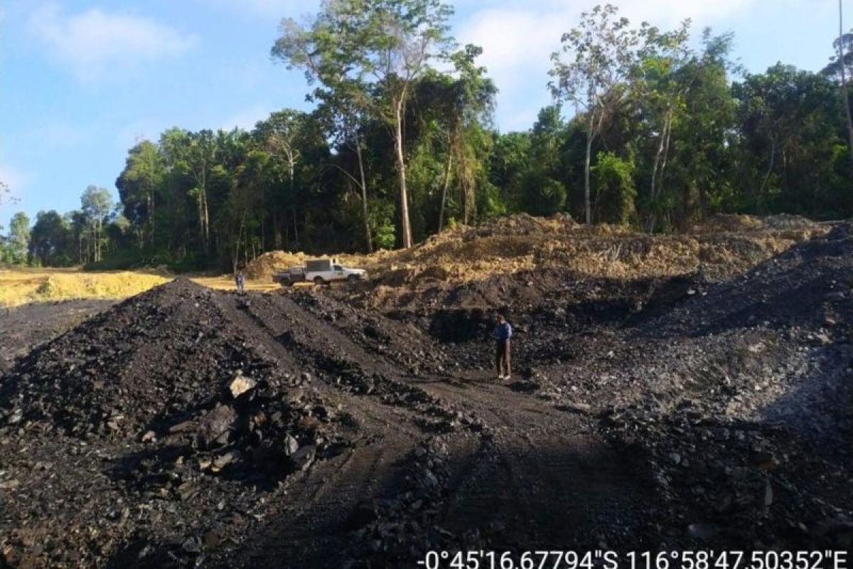KLHK tetapkan status tersangka penambang batu bara ilegal di kawasan penyangga IKN