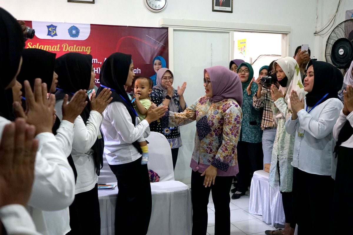 PKK Surabaya gencarkan sekolah orang tua hebat cegah stunting