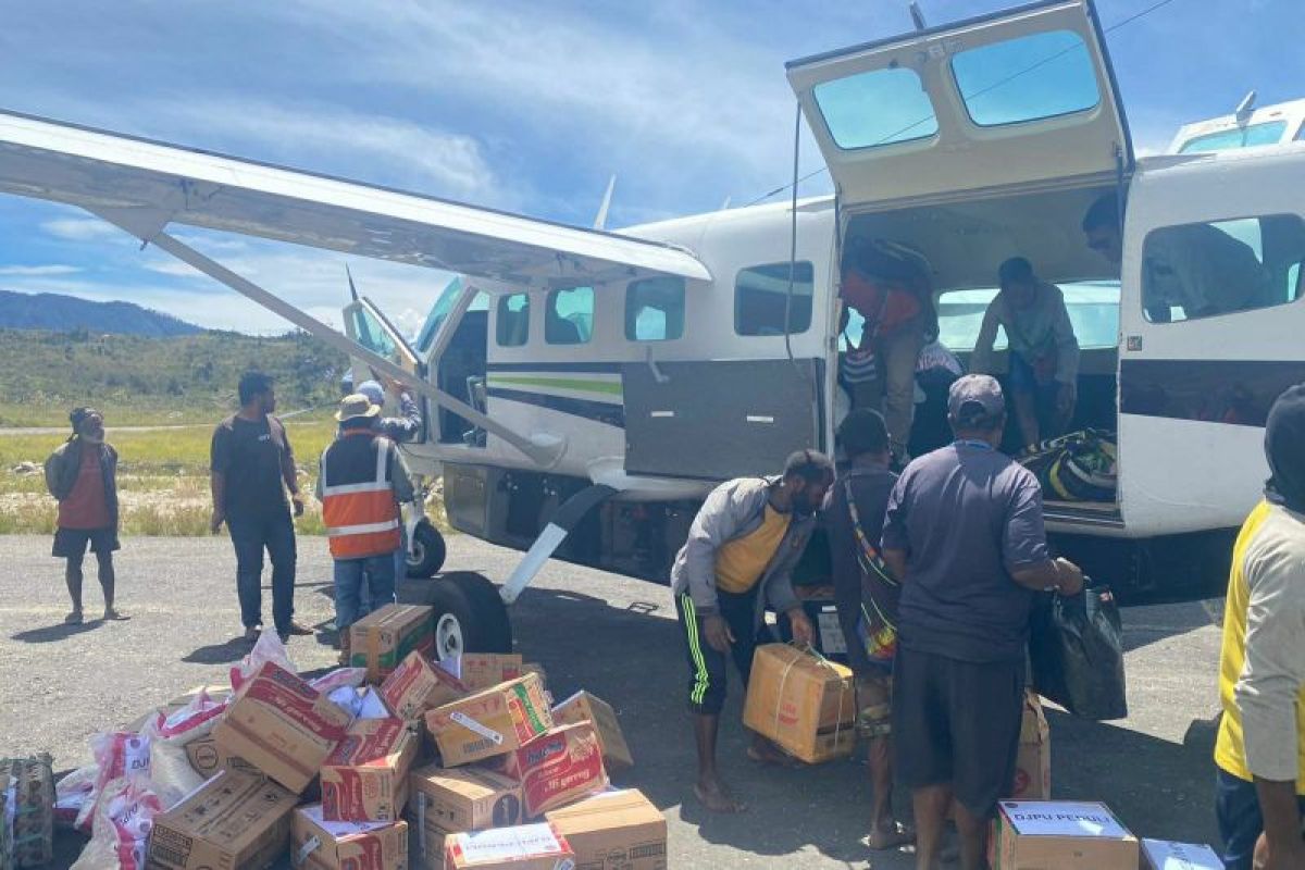 Kemenhub bantu warga terdampak bencana di Kabupaten Puncak