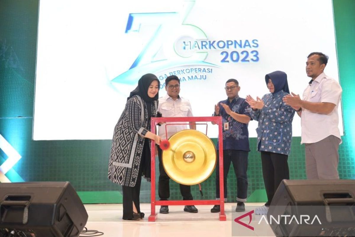 Diskop Makassar menggelar Cooperative Expo 2023 untuk promosi UMKM