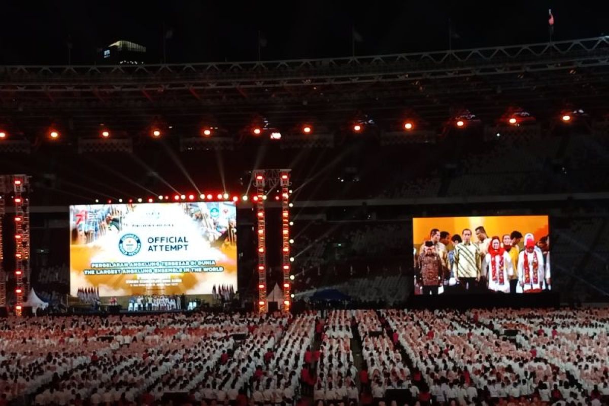 Pergelaran angklung terbesar di dunia dihadiri Presiden dan Wapres