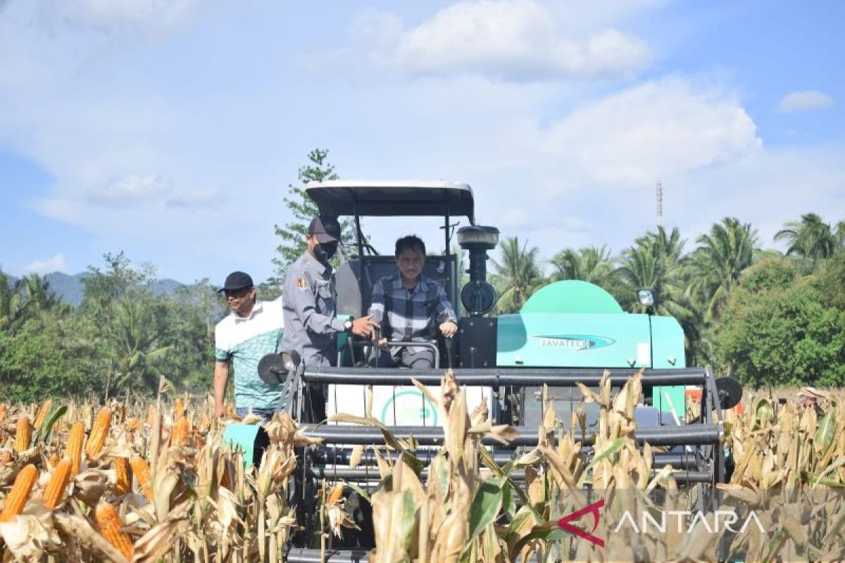 Bupati Gorontalo harapkan pertanian turunkan angka kemiskinan