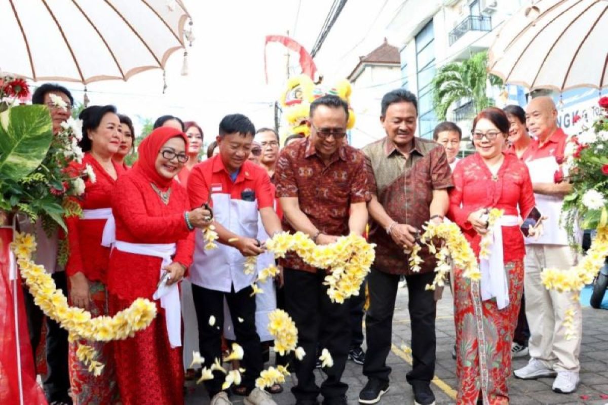 Wali Kota Denpasar sambut baik Bazar Merah Putih bantu bahan pokok masyarakat