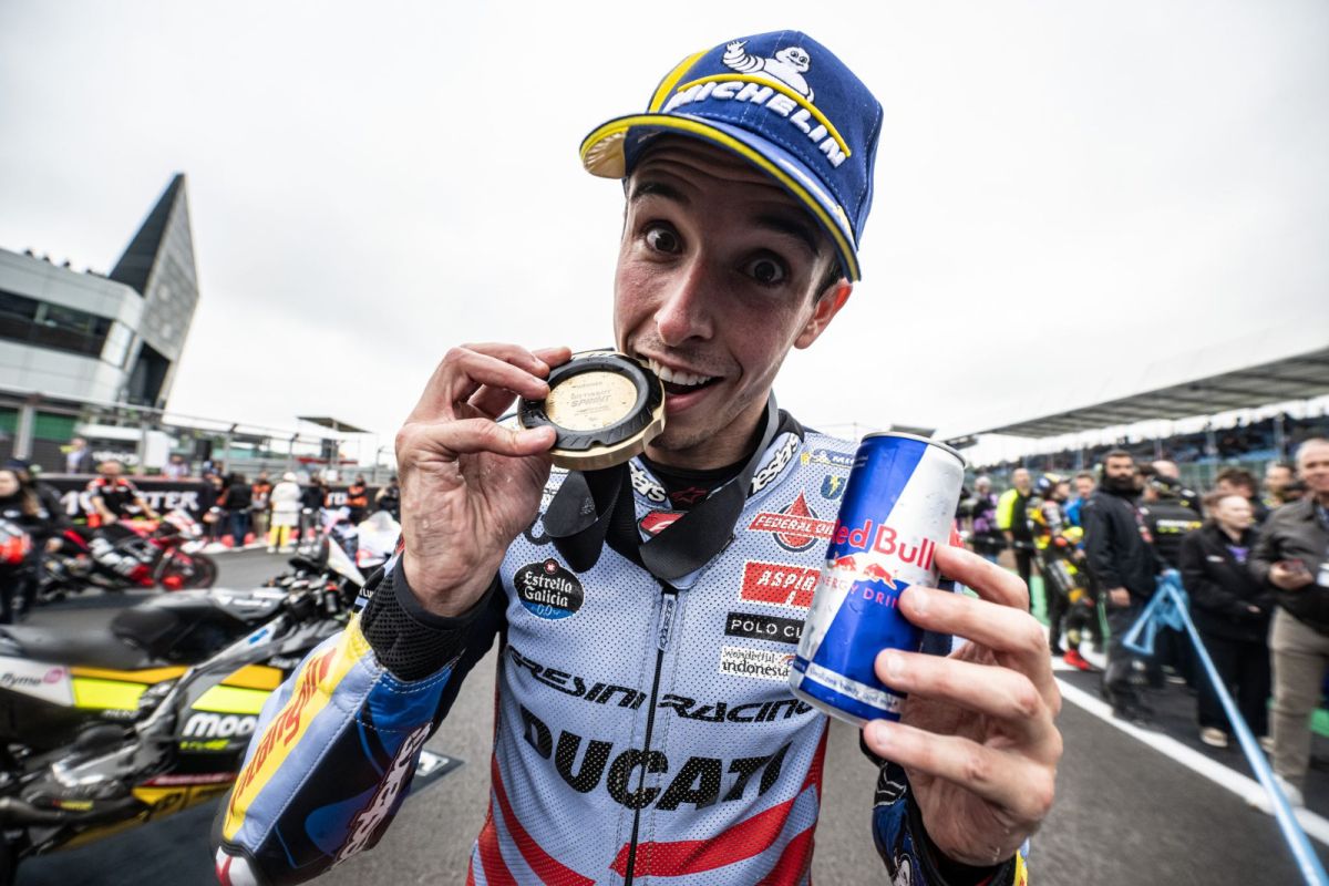 Alex Marquez sempat lengah sebelum menangi Sprint Race MotoGP Inggris