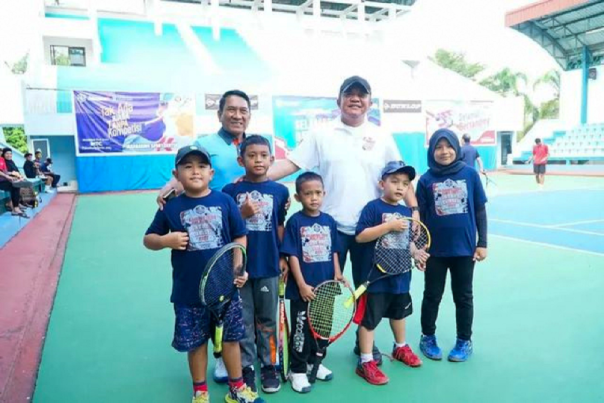 Ratusan petenis ikuti Kejurnas Tenis IMTC-Gubernur Sumsel Cup 2023