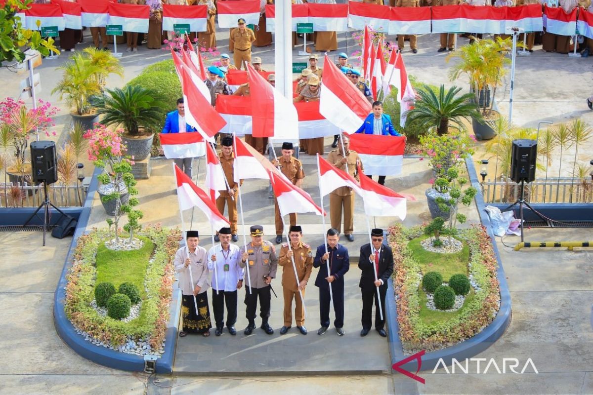 Banda Aceh canangkan gerakan 10 juta bendera Merah Putih