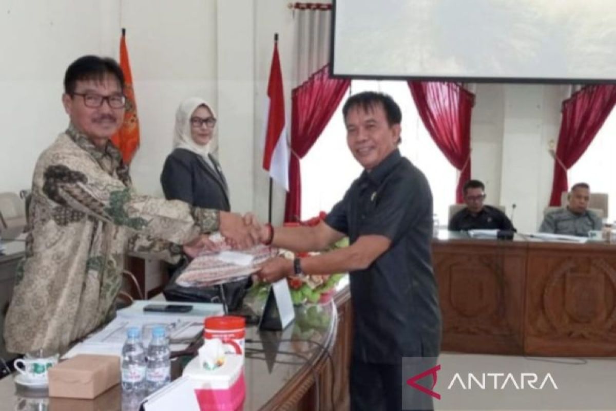 DPRD Barsel sampaikan masukan dan saran terkait APBD 2024