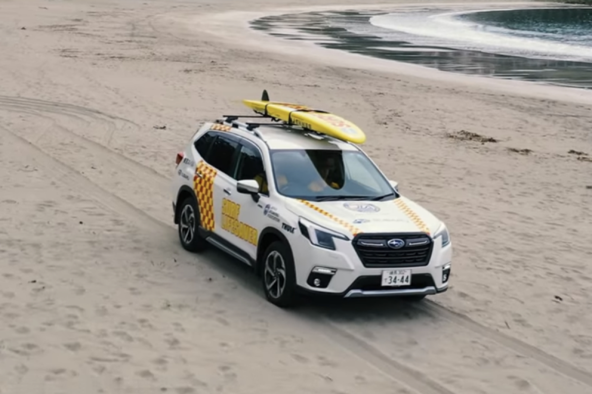 Subaru dedikasikan Forester dan Crosstrek untuk regu penyelamat pantai