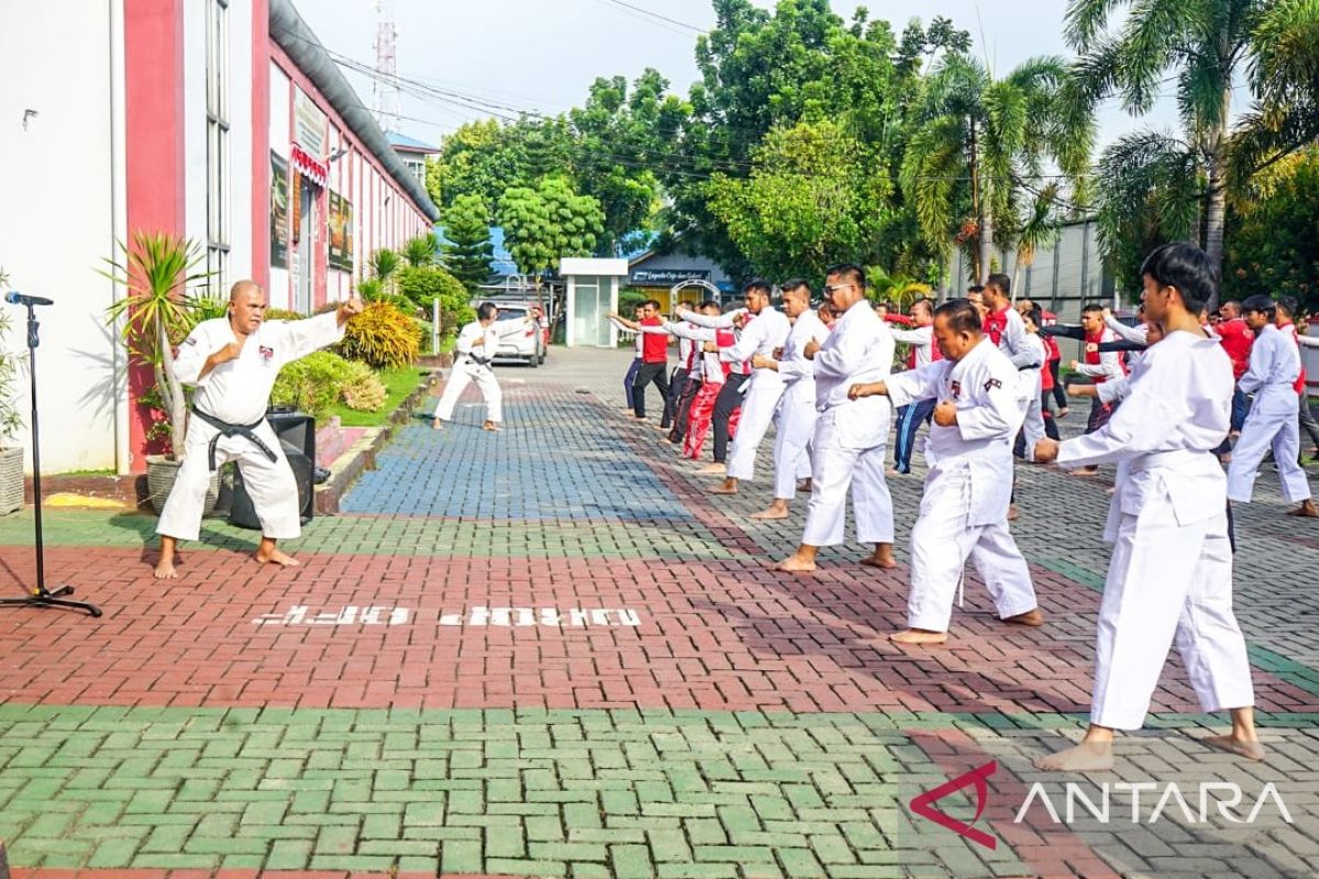 UPT Pemasyarakatan Tanjung Gusta sekitarnya gelar latihan beladiri kempo bersama