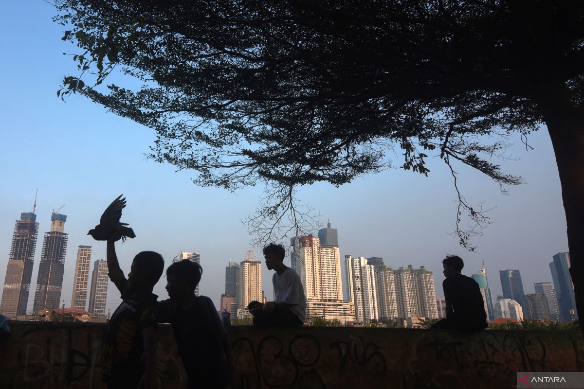 Indonesia's new fiscal policy: Growth first, levies later