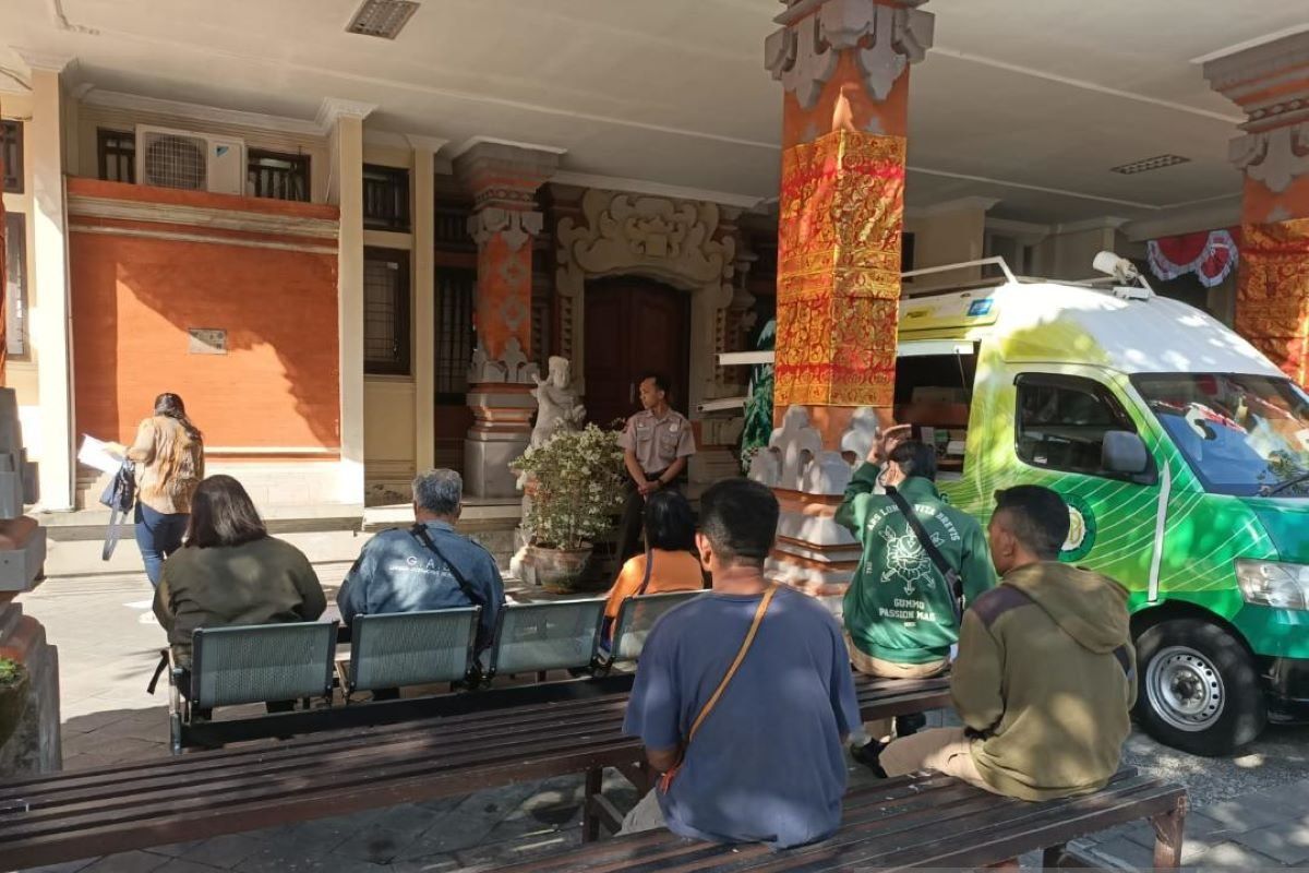 Bapenda Denpasar beri kemudahan masyarakat rayakan HUT RI
