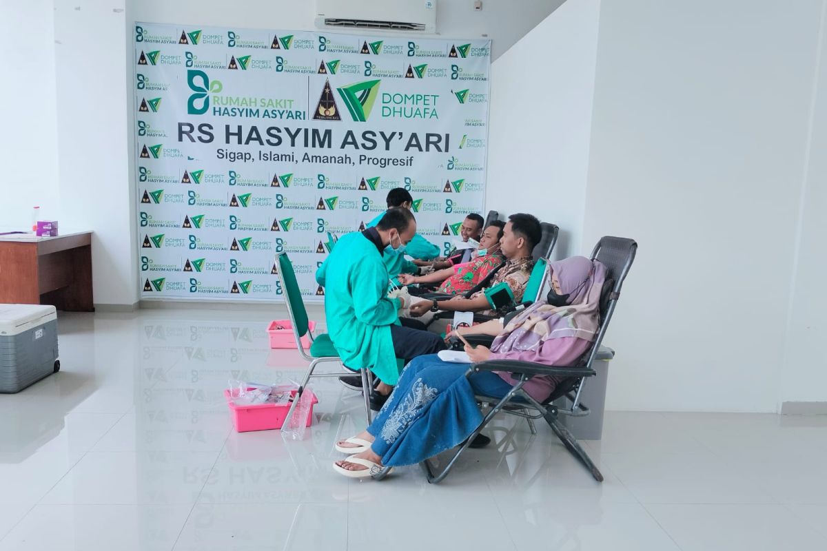 RS Hasyim Asy'ari bersama PMI Jombang gelar donor darah
