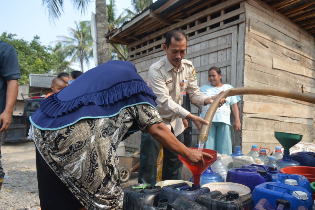 BPBD Banten salurkan air bersih bantu warga terdampak kekeringan