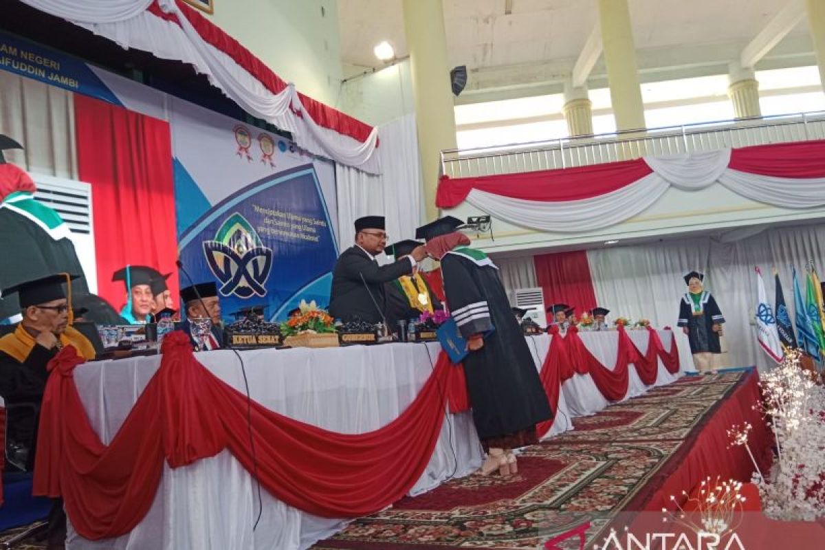 UIN Jambi luluskan 1.018 mahasiswa dalam wisuda sarjana ke-65