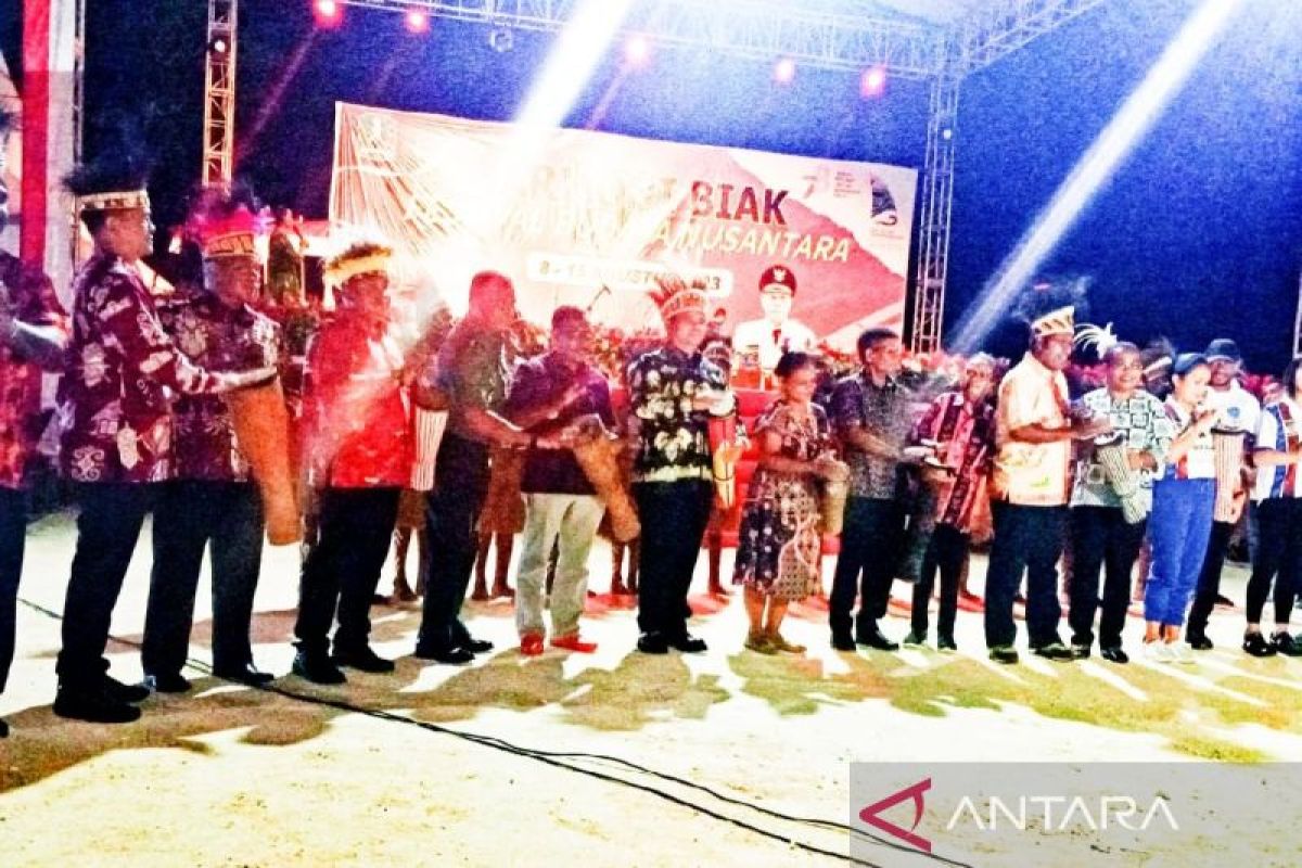 Festival Budaya Nusantara Harmoni Biak jaga Kebhinekaan sambut HUT RI