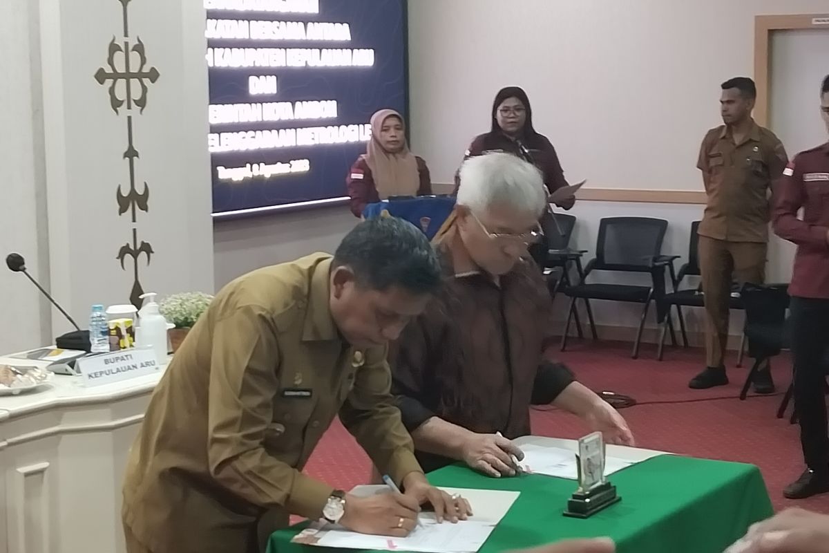 Pemkot Ambon - Pemkab Aru tandatangan MoU Penyelenggaraan Metrologi Legal
