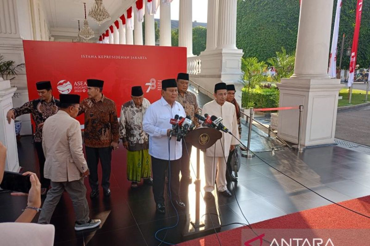 Habib Luthfi dan Prabowo jadi panitia Muktamar Sufi Internasional