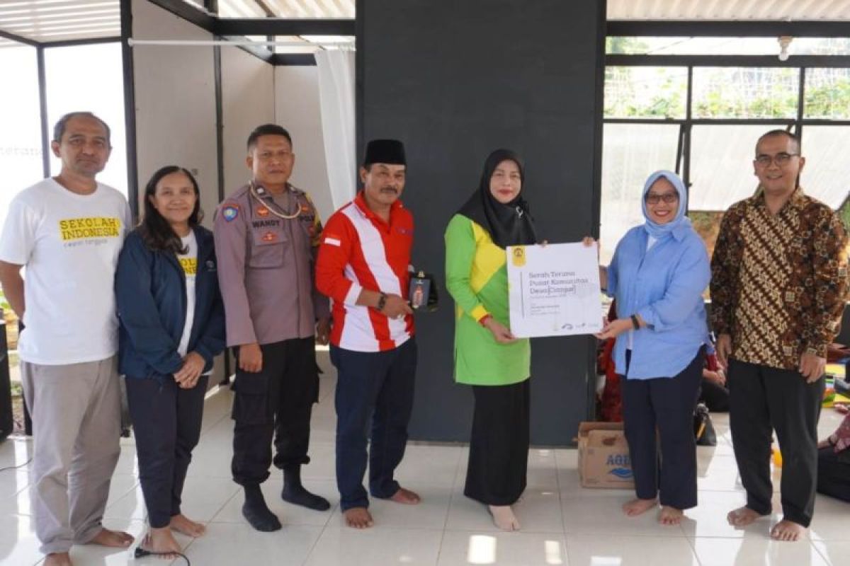 UI bangun pusat komunitas Desa Ciherang pemulihan pascabencana Cianjur