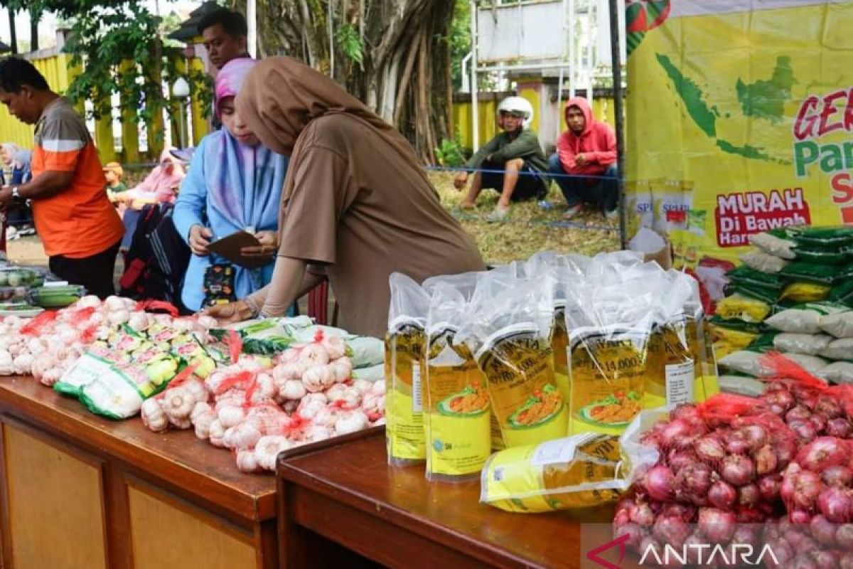 Tekan laju inflasi DKP Sukabumi menggelar gerakan pangan murah