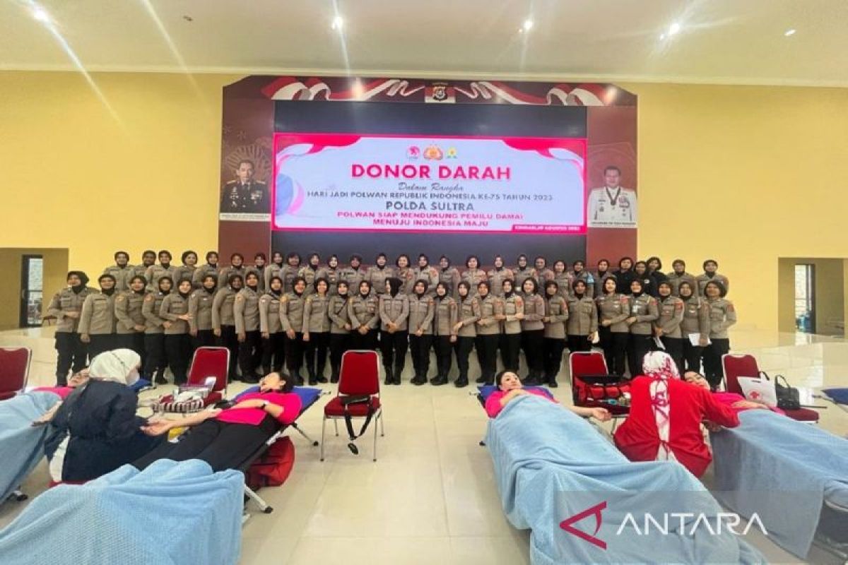 Polwan Polda Sulawesi Tenggara gelar aksi donor kumpul 81 kantong darah