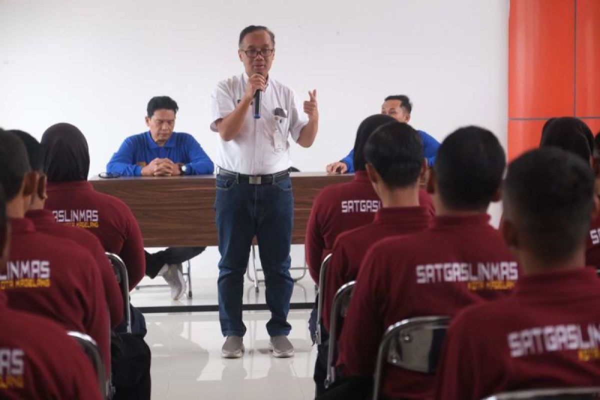 Wali Kota Magelang ingatkan Satpol PP tidak terbawa arus politik