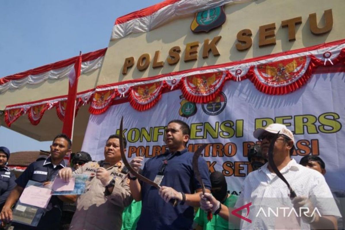 Polres Bekasi tangkap tujuh pelaku pencurian kendaraan bermotor