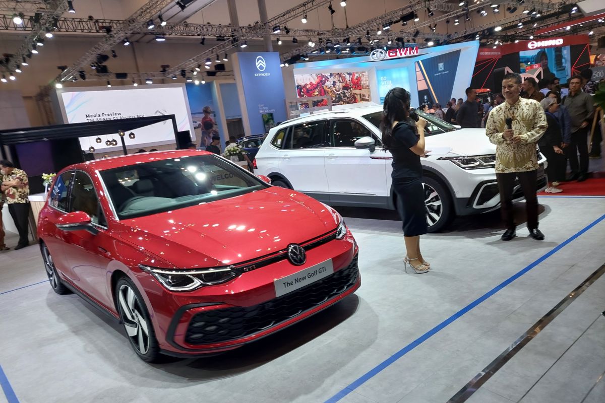 VW The New Golf GTI dan Tiguan Allspace "facelift" hadir di GIIAS 2023