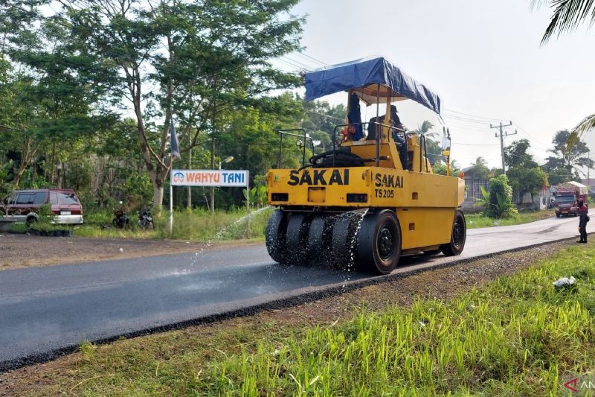 Jalan di Bengkulu mulai diperbaiki usai kunjungan Presiden Jokowi