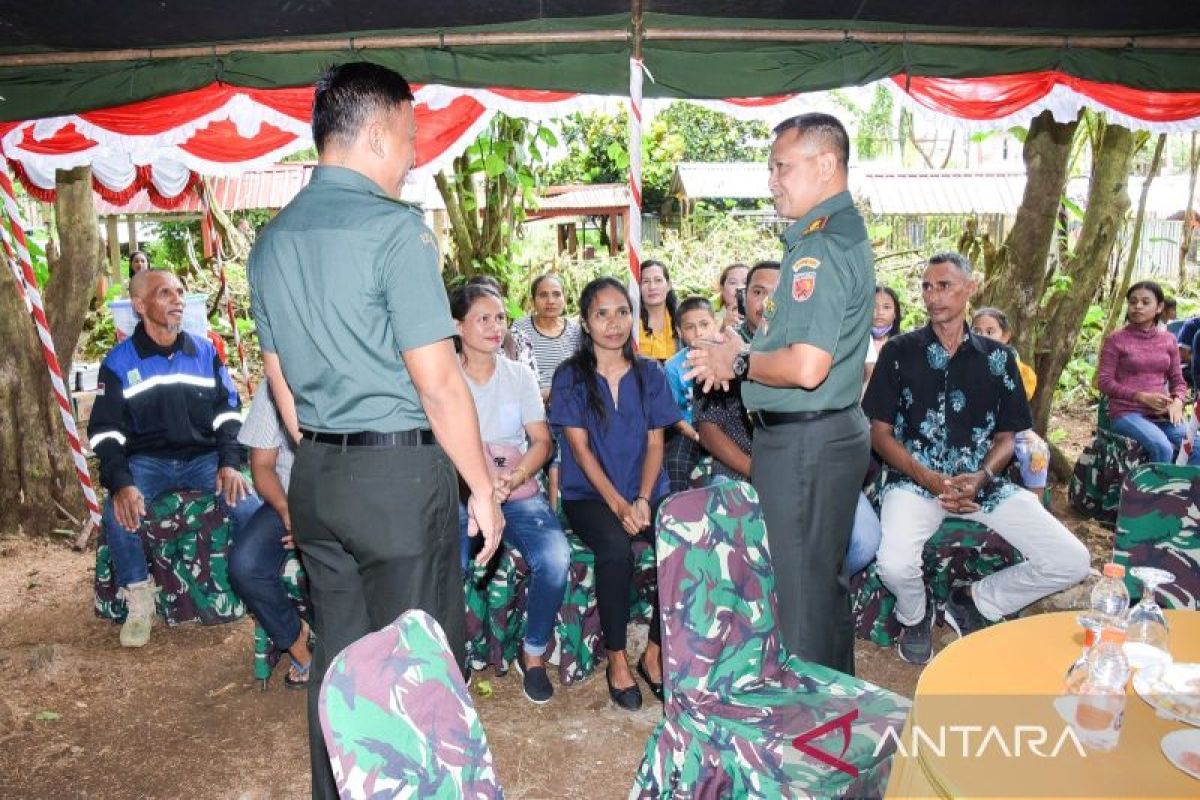 Kodam Pattimura rehabilitasi rumah tak layak huni milik warga Ambon