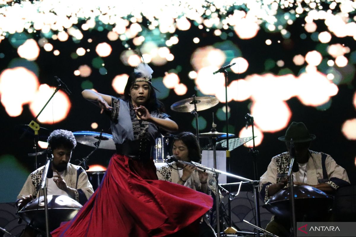 Balaruna berikan pertunjukan eksotis di Tapin Art Festival