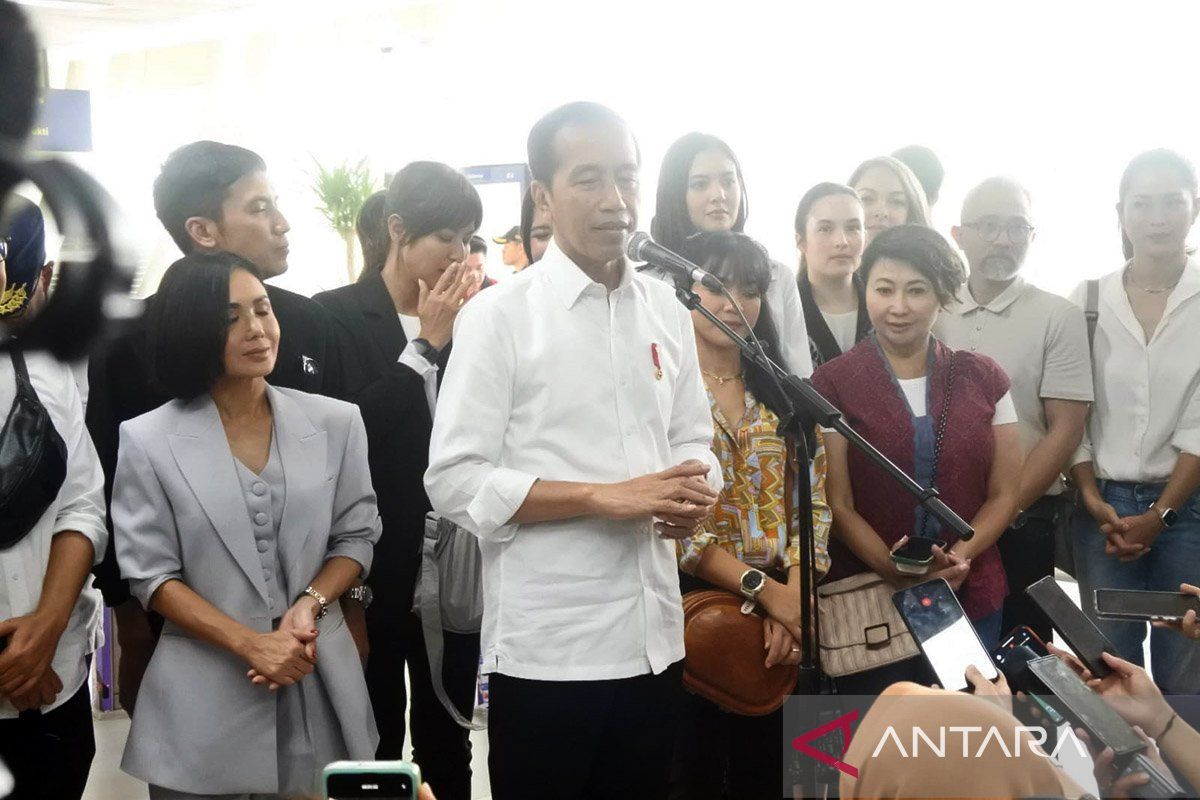 Jokowi: LRT Jabodebek diresmikan 26 Agustus 2023