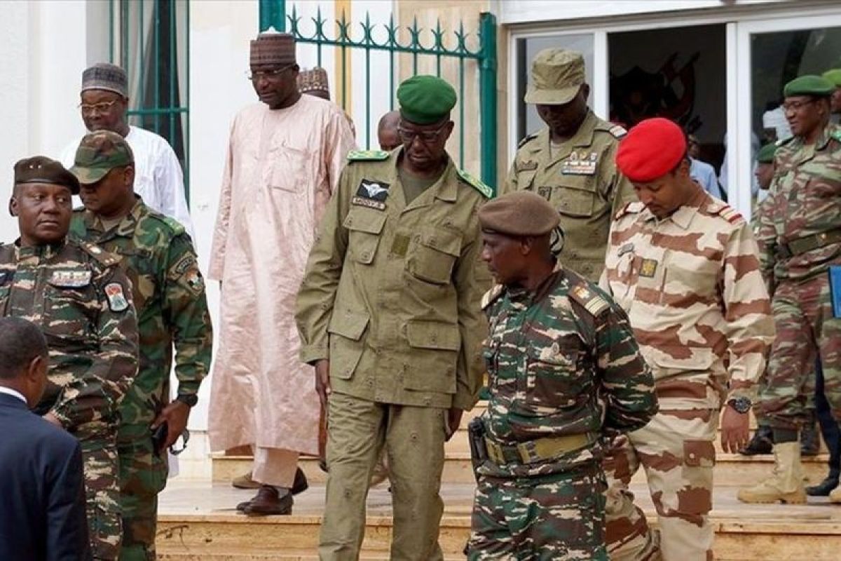 Junta Niger tuding Prancis langgar larangan terbang